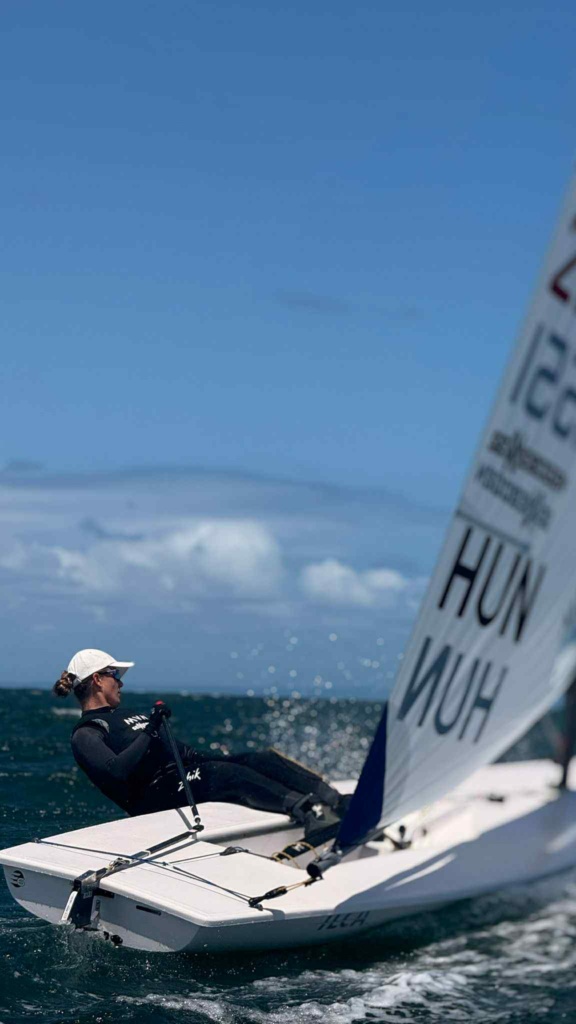 Érdi Mária Melbourne-ben készül