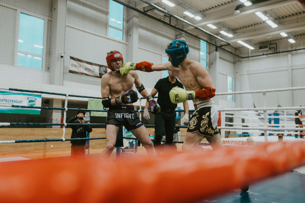 Bajnokokat avattak a muaythaiosoknál